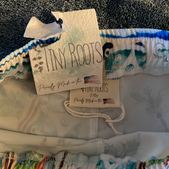 Swim trunks - Picture 2 of 2